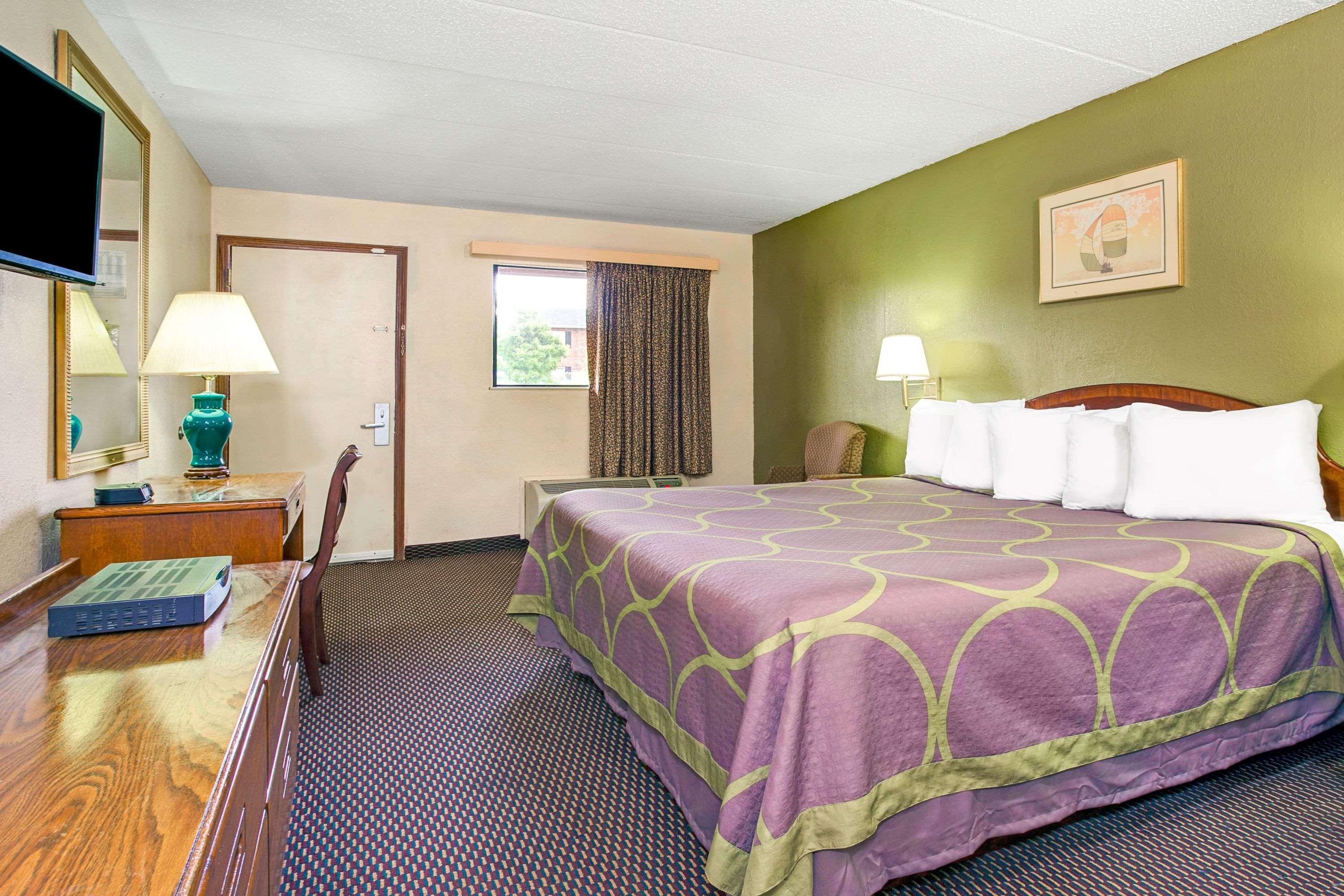 Super 8 By Wyndham Fort Mitchell Cincinnati Area מראה חיצוני תמונה