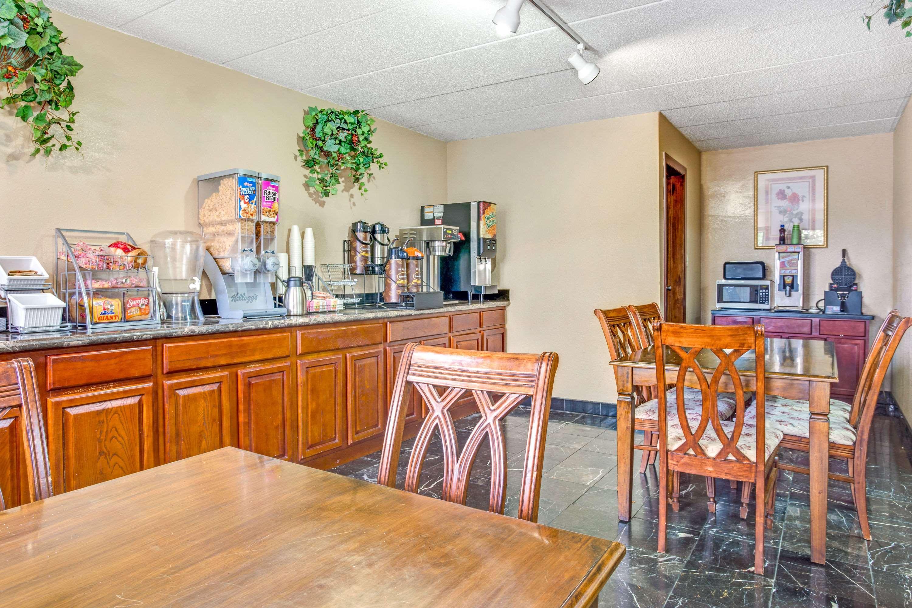 Super 8 By Wyndham Fort Mitchell Cincinnati Area מראה חיצוני תמונה